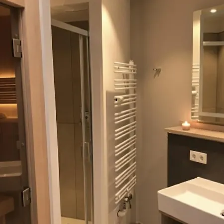 Haus Duene, 28 קושהאבן